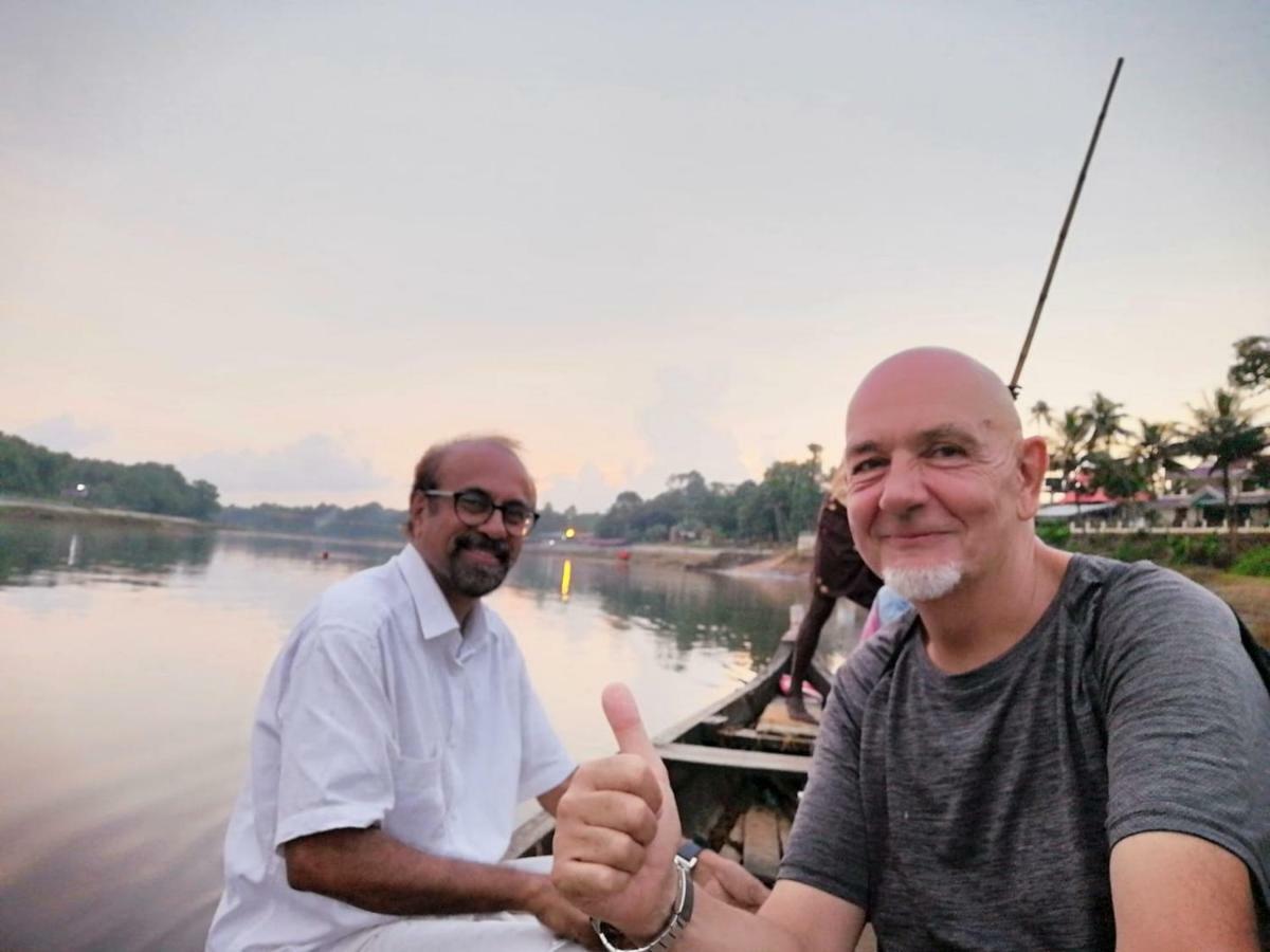 Swasthi Griha Villa Aranmula Ngoại thất bức ảnh